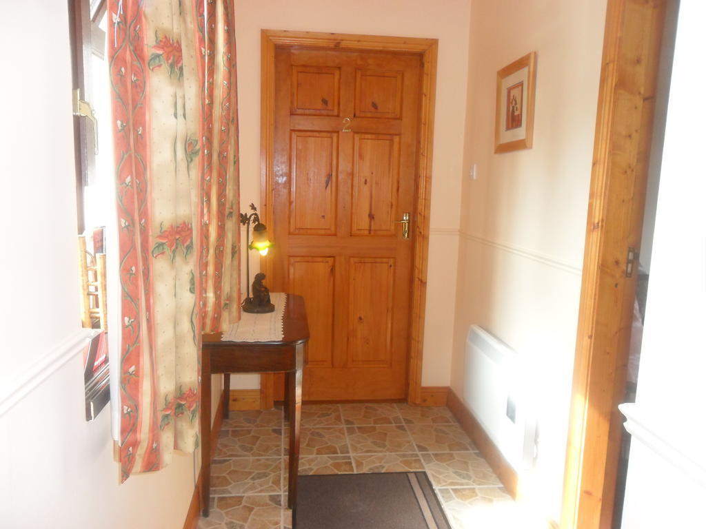 Glen House Room Only Accommodation Youghal Phòng bức ảnh